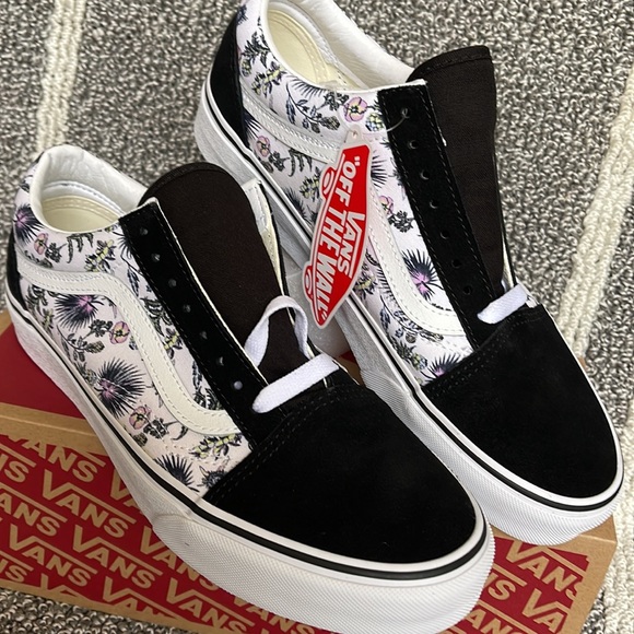 Vans Old Skool Paradise Floral Black True White WMNS - Picture 7 of 16